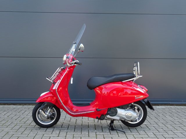 vespa - primavera-125-abs