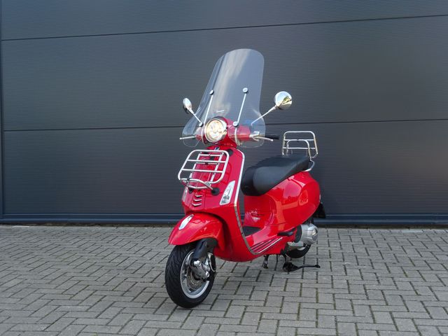 vespa - primavera-125-abs