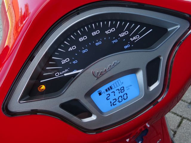 vespa - primavera-125-abs