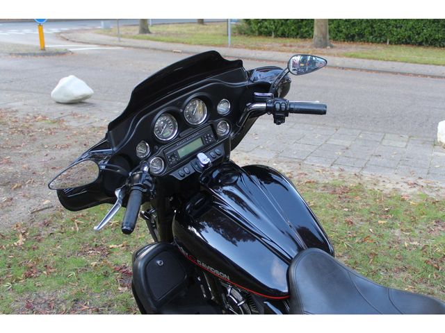harley-davidson - electra-glide-ultra-classic-flhtcu