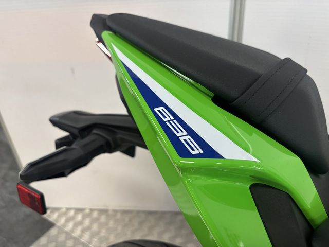 kawasaki - ninja-zx-6r