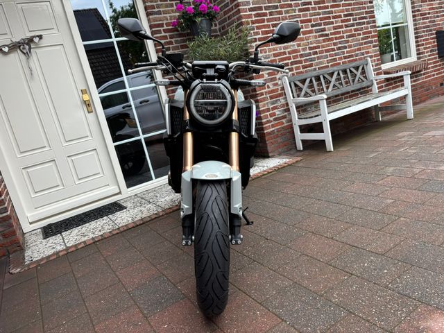 honda - cb-650-r-neo-sports-cafe