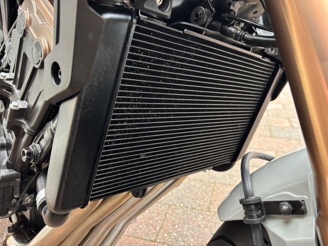 honda - cb-650-r-neo-sports-cafe