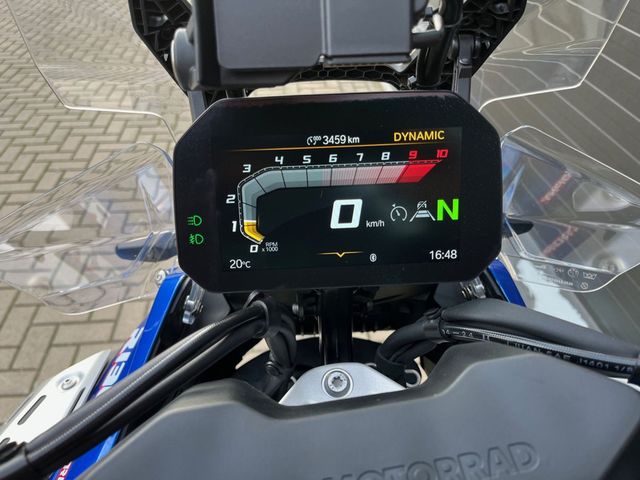 bmw - r-1300-gs-adventure