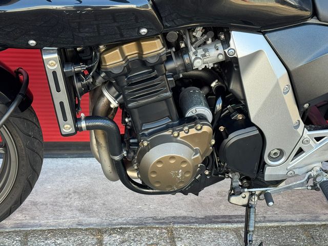 kawasaki - z-750-s