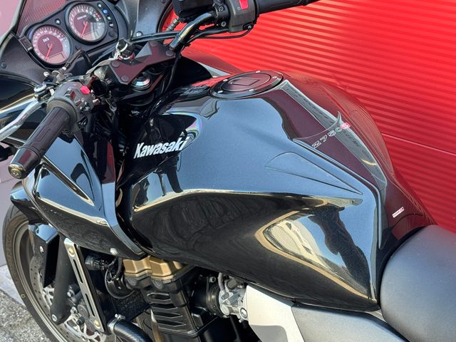 kawasaki - z-750-s