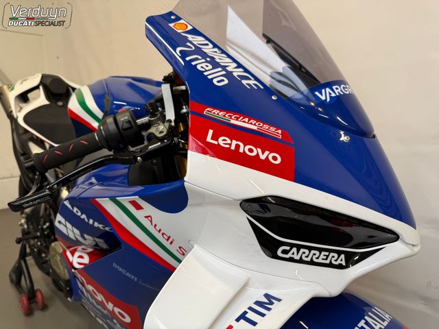 ducati - panigale-v4-s