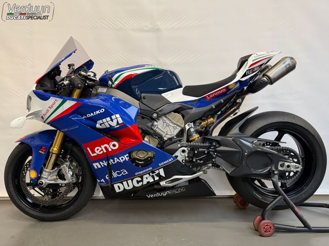 ducati - panigale-v4-s