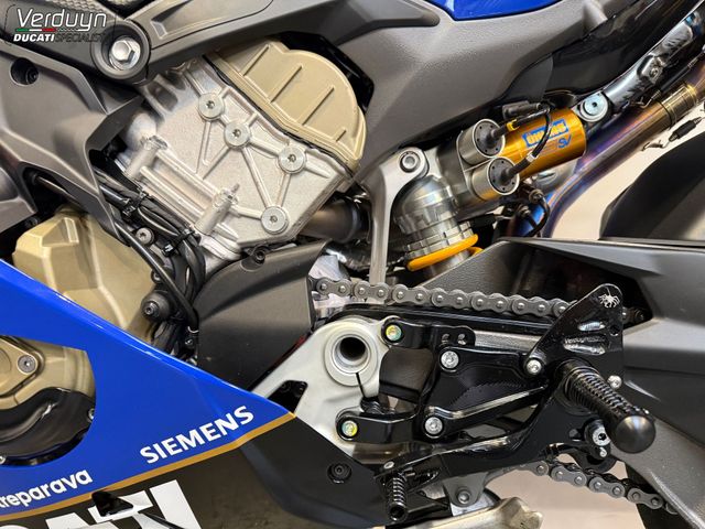 ducati - panigale-v4-s