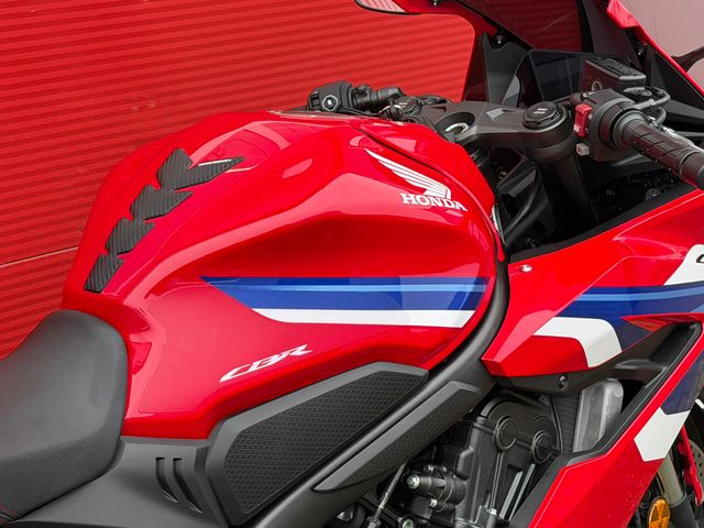 honda - cbr-650-r