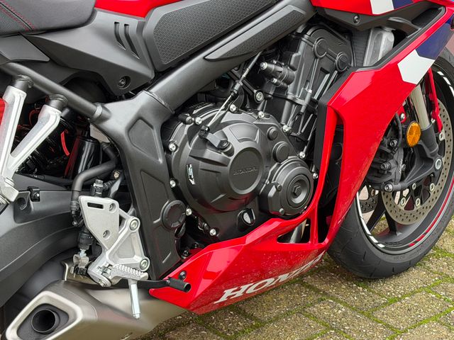 honda - cbr-650-r