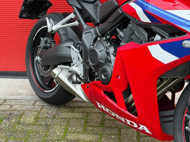 honda - cbr-650-r