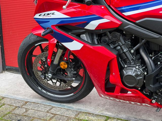 honda - cbr-650-r
