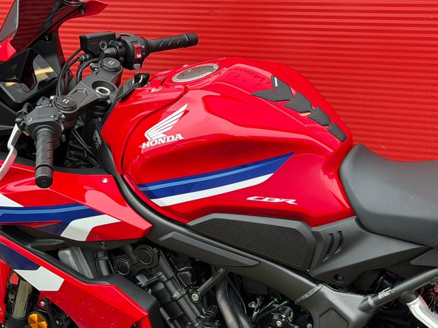 honda - cbr-650-r