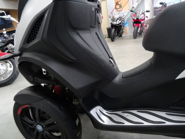 piaggio - mp3-300-hpe-sport