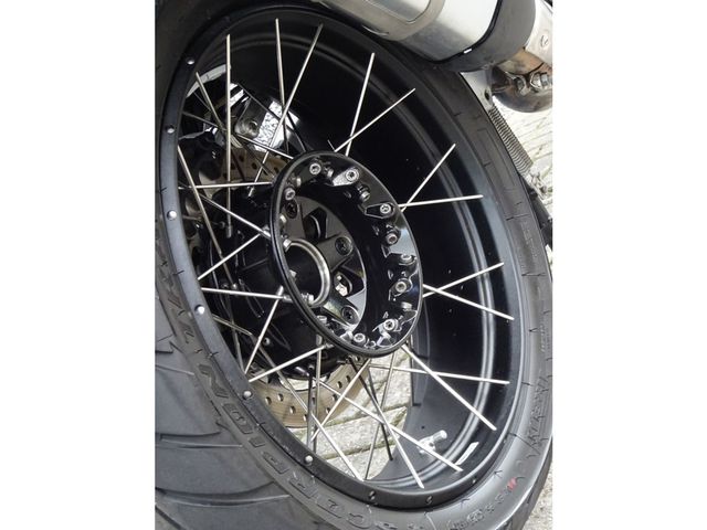 bmw - r-1250-gs