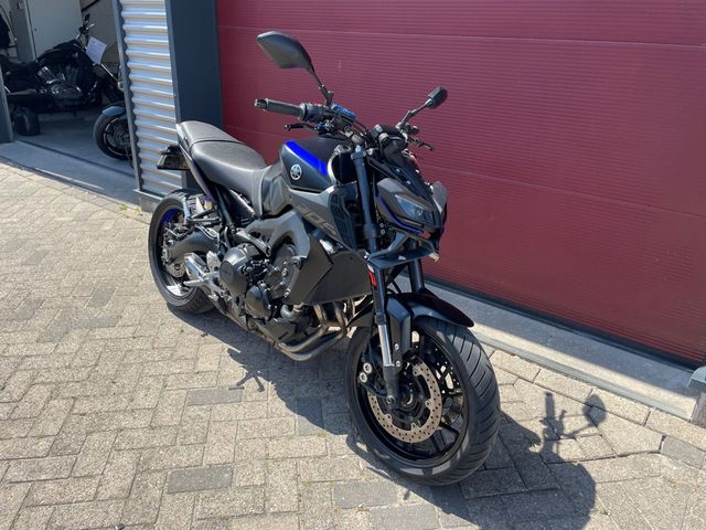 yamaha - mt-09