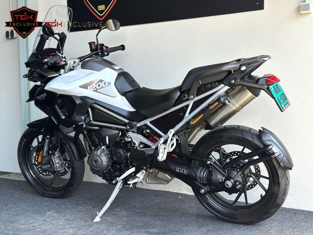 triumph - tiger-1200-gt