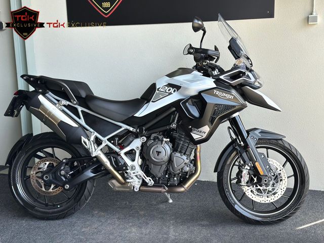 triumph - tiger-1200-gt