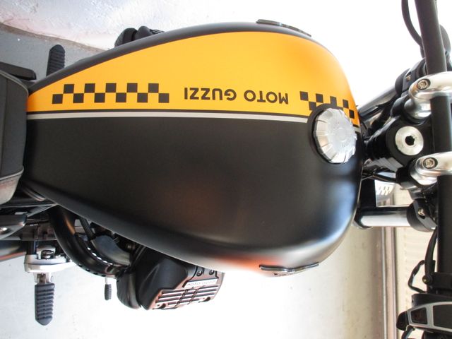 moto-guzzi - v-9-bobber