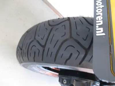 MOTO GUZZI V 9 BOBBER – foto 4