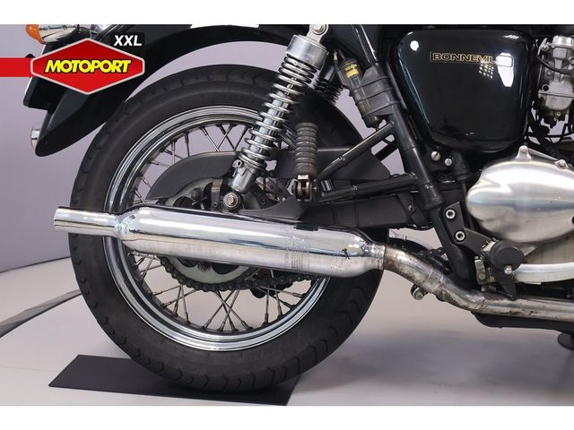 triumph - bonneville