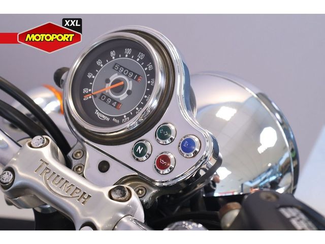 triumph - bonneville