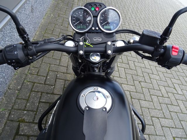 moto-guzzi - v-7-stone