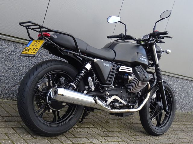 moto-guzzi - v-7-stone