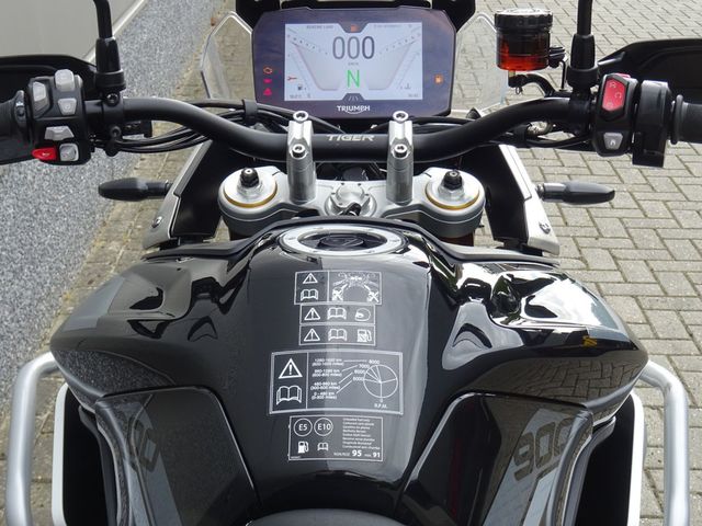 triumph - tiger-900-rally-pro