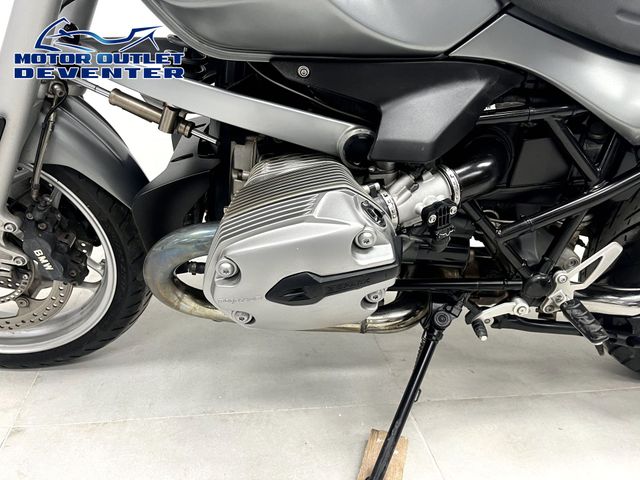 bmw - r-1200-r-abs