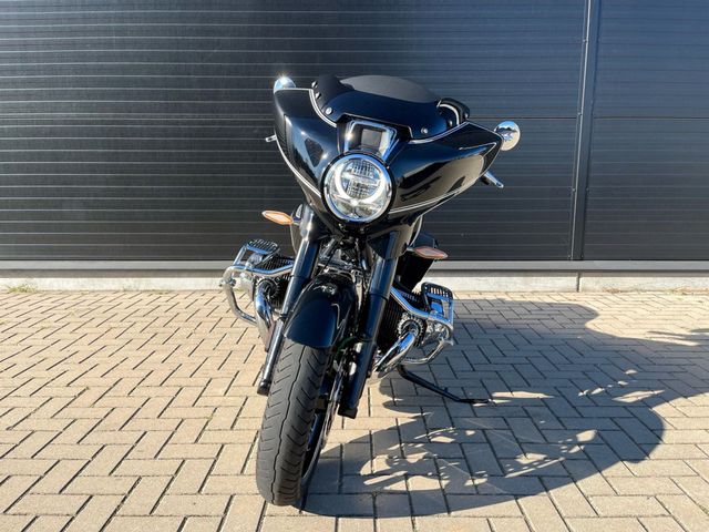 bmw - r-18-b