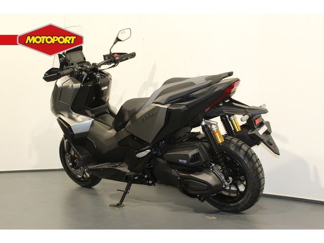 honda - adv-350
