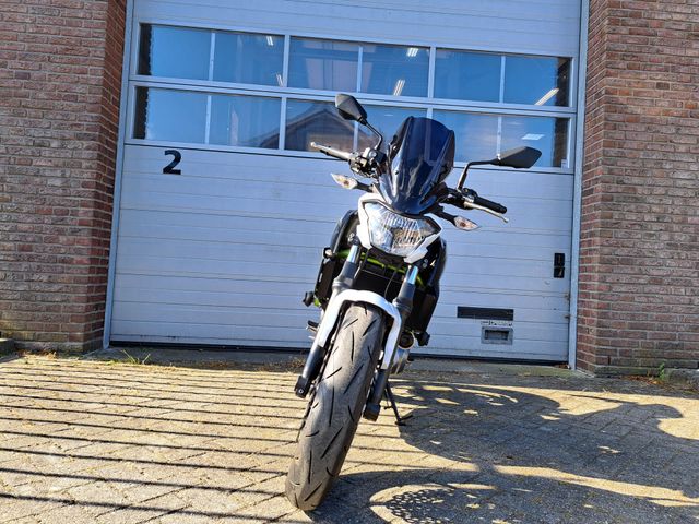 kawasaki - z650-abs