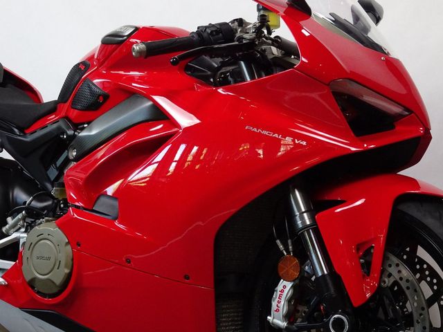 ducati - panigale-v4