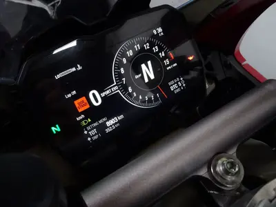 DUCATI PANIGALE V4 – foto 3