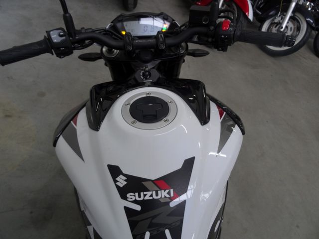 suzuki - gsx-s-750-a