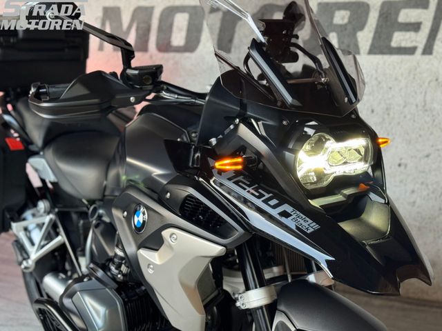 bmw - r-1250-gs-triple-black