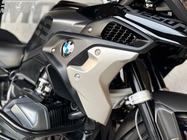 bmw - r-1250-gs-triple-black