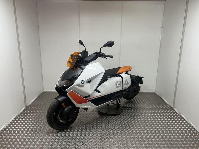 bmw - ce-04