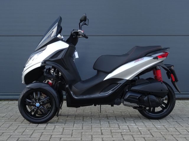 piaggio - mp3-300-hpe-sport