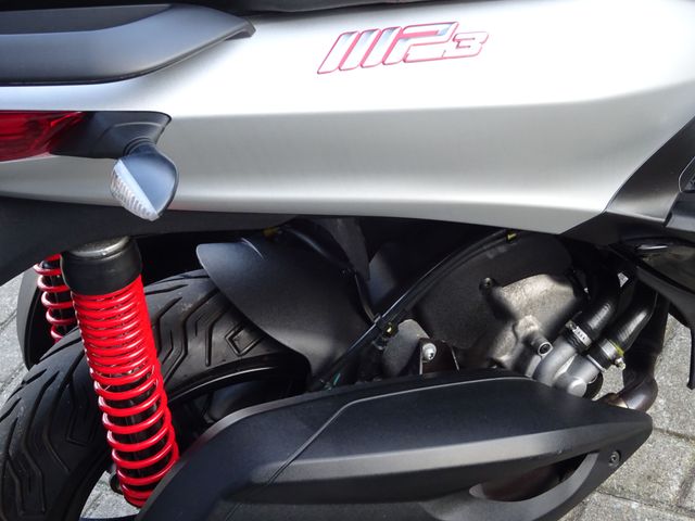 piaggio - mp3-300-hpe-sport