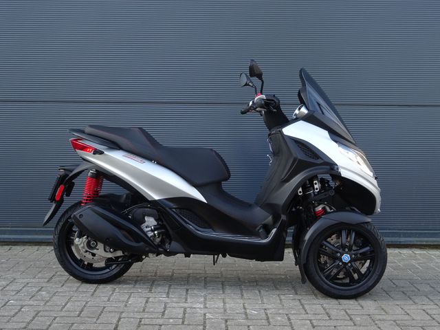 piaggio - mp3-300-hpe-sport