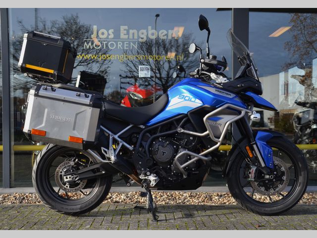 triumph - tiger-900-gt-pro