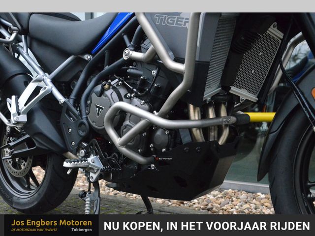 triumph - tiger-900-gt-pro