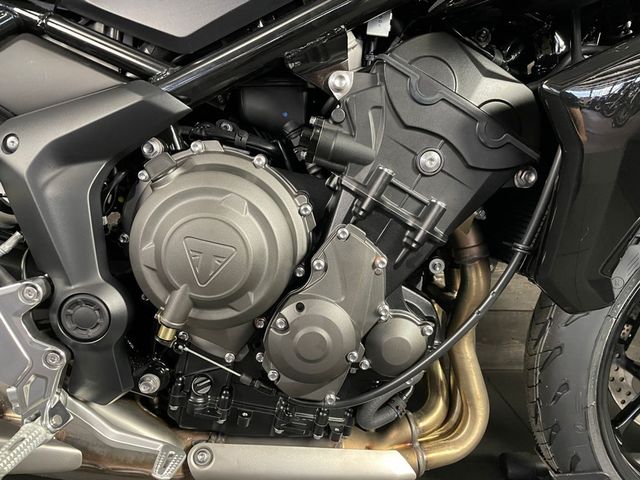 triumph - tiger-sport-660