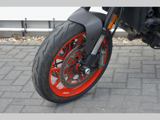 ducati - monster-plus