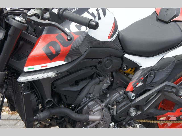 ducati - monster-plus