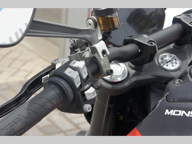 ducati - monster-plus