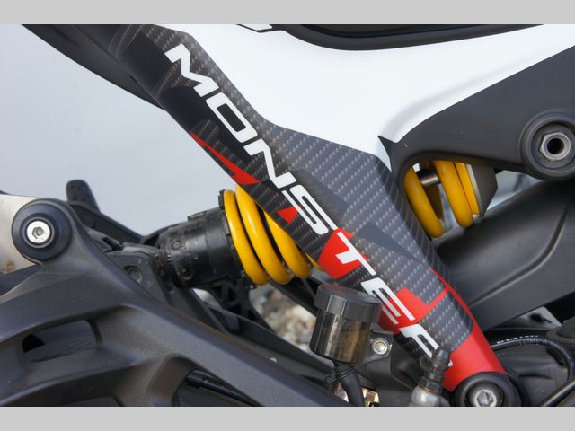ducati - monster-797--